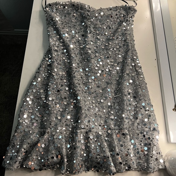 Forever 21 Shimmering Silver Sequin Strapless Dress - Picture 1 of 5